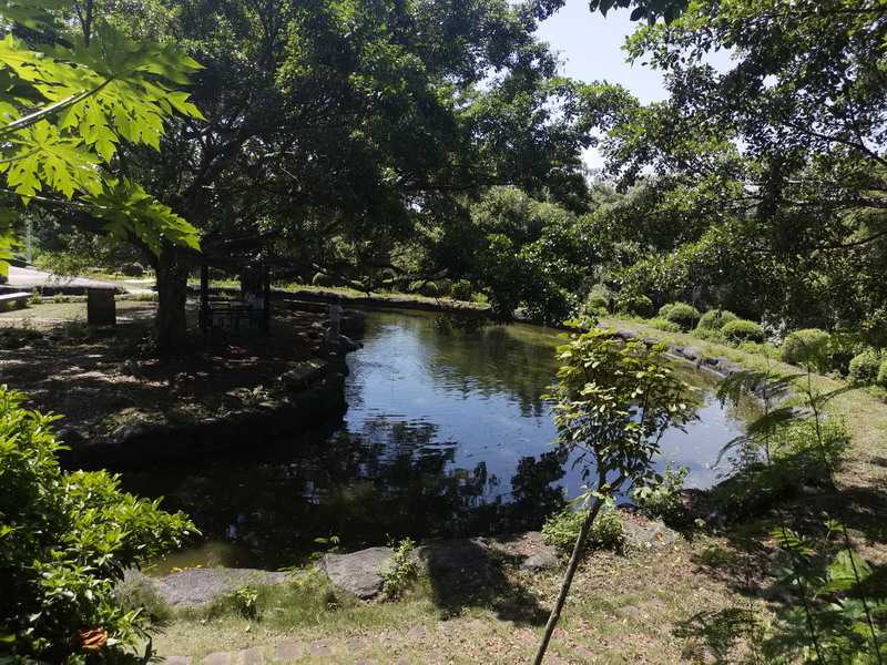 湛江市湖光岩陈济棠夫妇墓